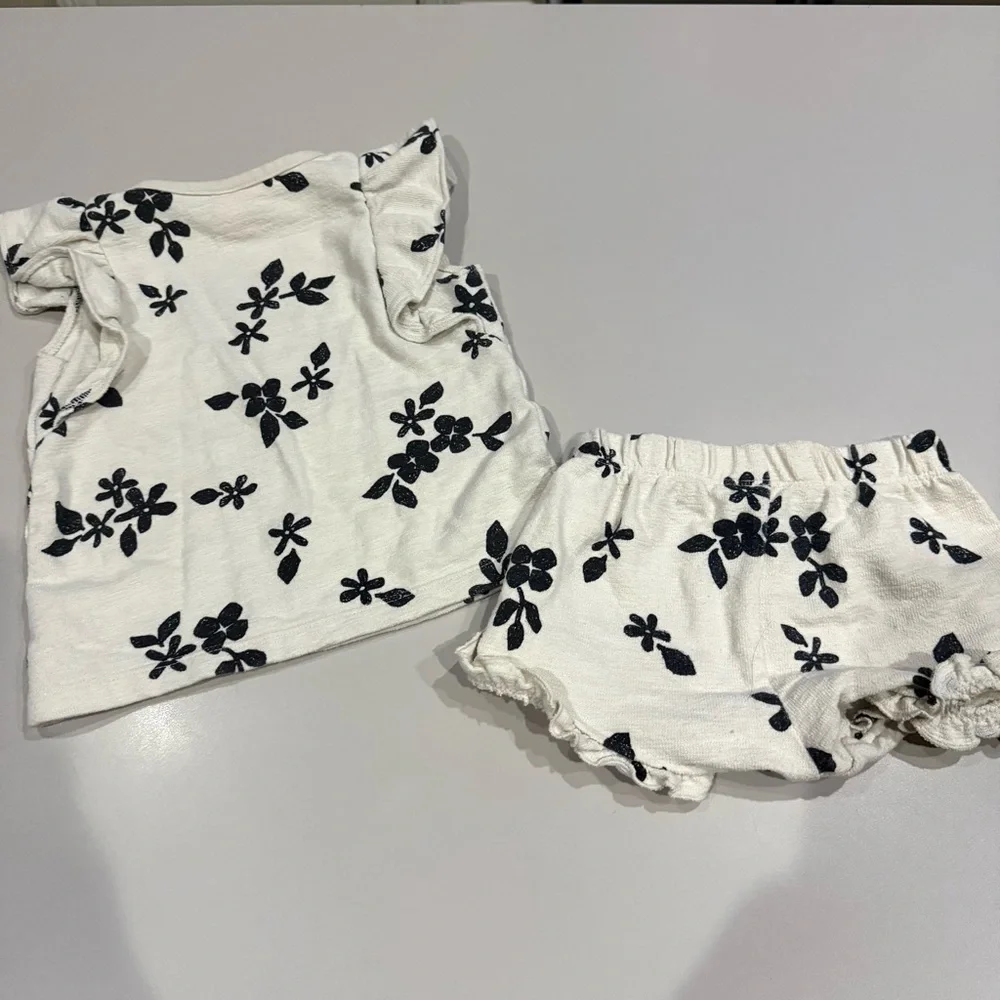 Cat & Jack 2 piece Cream and Black Floral Short Set. 18 Months